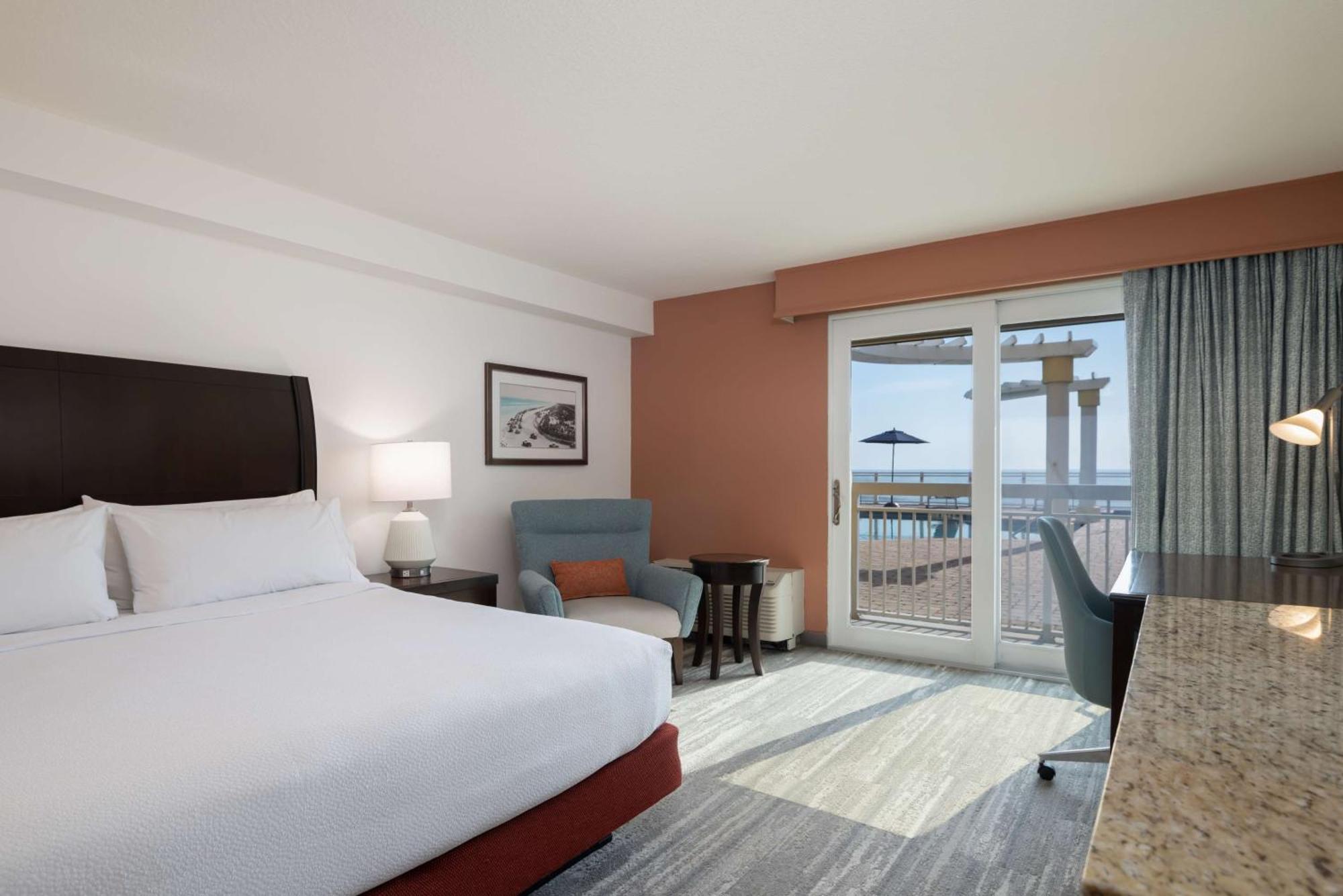 Hilton Garden Inn Daytona Beach Oceanfront Екстериор снимка